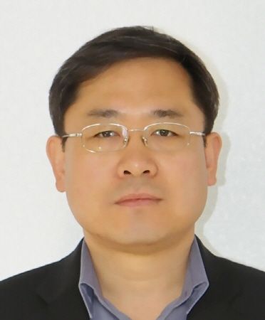 권혁천 수석전문위원