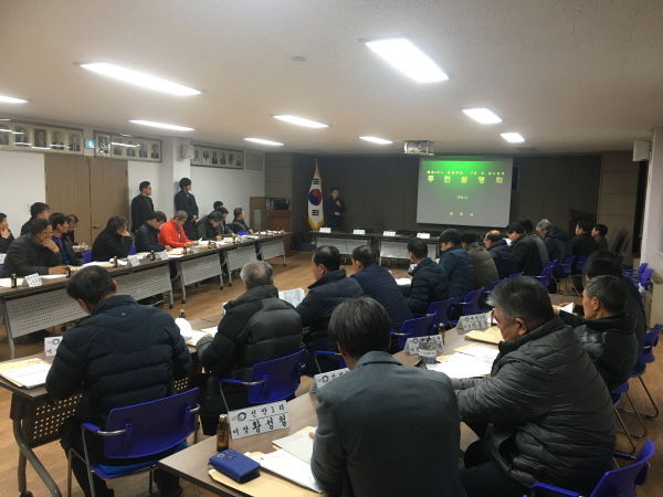 김포시는 대곶면행정복지센터 대회의실에서 초원지~석정간 농어촌도로 확포장사업 추진관련 소통을 위한 주민설명회를 개최했다.