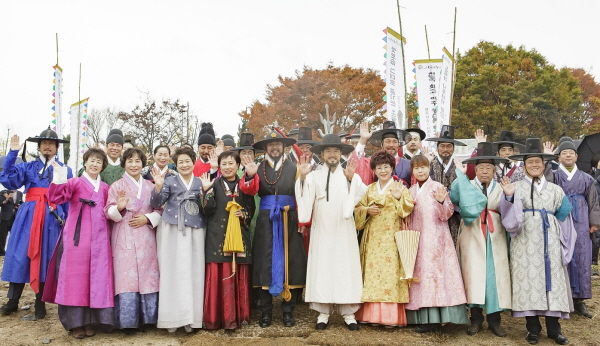 2018 여주오곡나루축제가 6년 연속 경기관광 대표축제에 선정되는 쾌거를 이루었다.