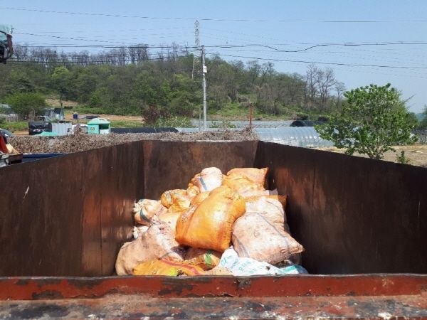 승인받지 않은 장소에 폐기물 운반