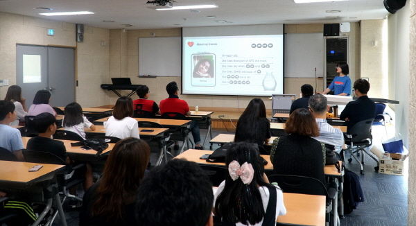 안산시가 설립하고 안산대학교가 운영하는 안산화정영어마을이 ‘I.C.E.L. 안산청소년 국제문화교류단’ 종결식을 가졌다.