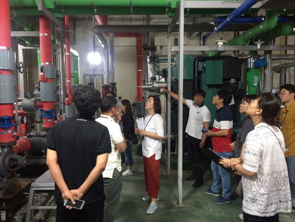 오산시시설관리공단은 다가오는 여름철 장마·태풍 등 풍수해로 인한 안전사고를 미연에 방지하고자 지난 19일부터 21일까지 공단 전 시설에 대해 안전점검을 실시했다.