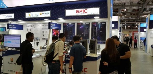 안산시는 관내 ICT기업의 ‘2019 싱가포르 정보통신박람회’ 참가를 지원하며 수출판로 기회를 제공, 110여건의 상담과 795만 달러 규모의 수출상담, 200만 달러의 수출 계약 등의 성과를 거뒀다.