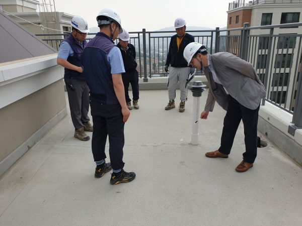 광주시는 지난 18일부터 21일까지 4일간에 걸쳐 관내 착공 중인 공동주택 건설현장에 대해 ‘공동주택 건설현장 품질검수 점검’을 실시했다.