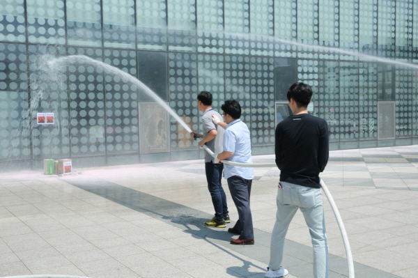 오산시시설관리공단은 지난 24일 오산스포츠센터에서 청학119안전센터와 함께 2019년 상반기 소방합동훈련을 실시했다.