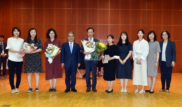 2019 상반기 퇴임 일반직공무원 106명 훈·포장 전수