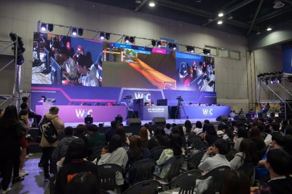 지난5월열린 경기국제이스포츠대회모습