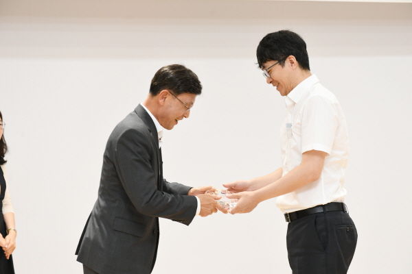 드림스타트, CGV김포한강점 보건복지부 장관 감사패 전달