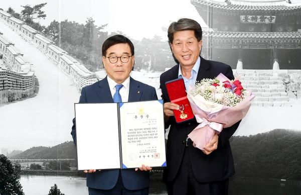 광주시, 6.25참전용사 무공훈장 전수
