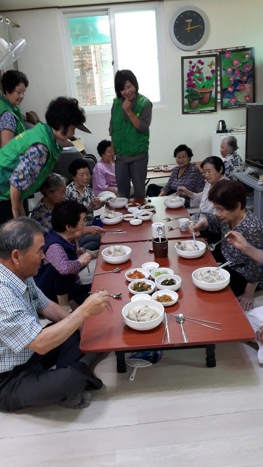 여주시새마을회, “건강한 여름나기 삼계탕 나눔”