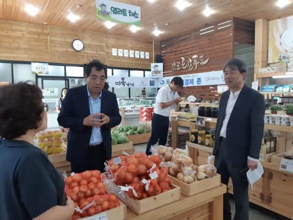 오병석 농림축산식품부 차관보 김포시 로컬푸드직매장 방문