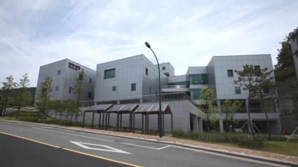 용인 평온의 숲 장례식장 운영 협약 해지 조치