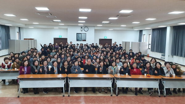 조광한 남양주시장을 비롯 생활개선연합회 회장단 및 임원 184명이 참여한 가운데 연말총회 개최