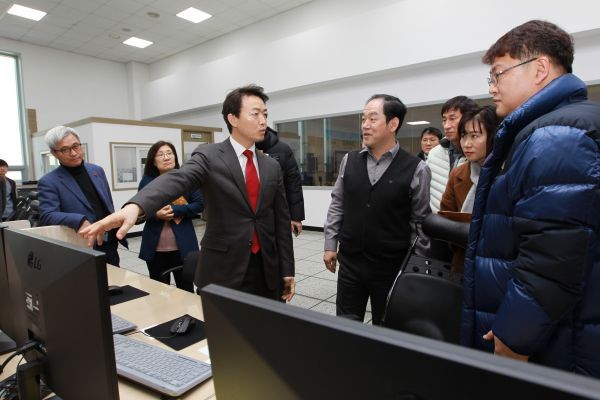 김종천 과천시장 오산시 스마트 통제센터 방문