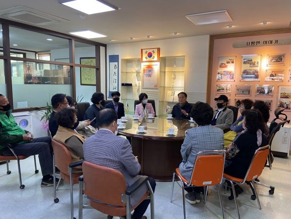 지평면 주민자치센터, 코로나19 예방을 위한 마스크 나눔