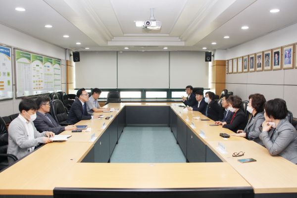 연천군의회, ㈜북서울 폐기물처리사업계획과 관련하여 한강유역환경청장 면담