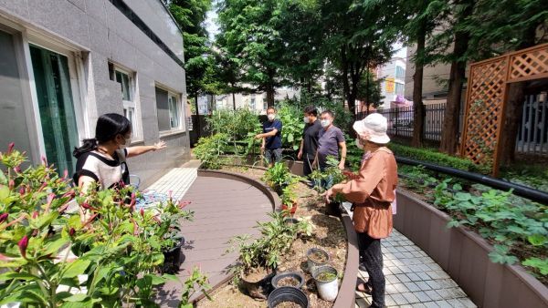 안승남 구리시장, ‘코로나 블루 극복’ 한뼘정원 운영 방안 점검