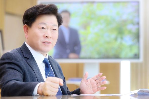 광명시는 민생경제 회복과 탄소중립 실현 등 지속가능 미래 준비를 위해 2024년 예산 1조 635억 원을 확정했다고 밝혔다