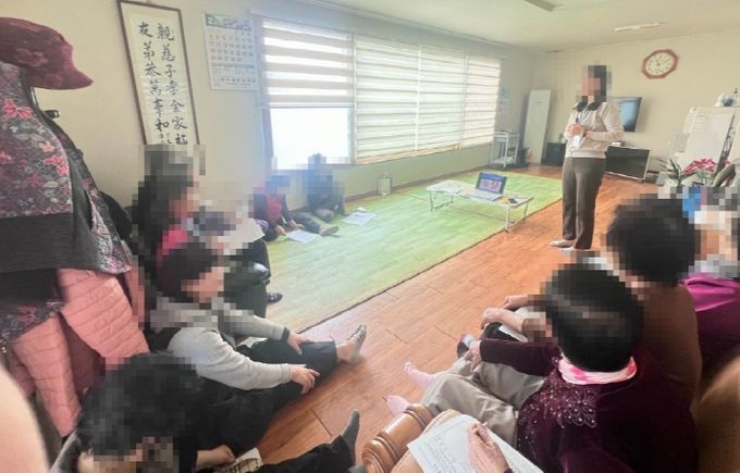 파주시, 찾아가는 노인 자살예방교육…관내 경로당 방문