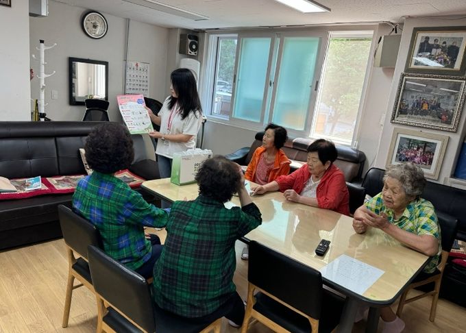 생연1동 행정복지센터, 여름철 대비 경로당 건강관리교육 실시