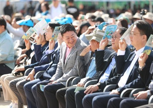 김진경 시흥시의장 “자랑스런 시흥시민의 화합과 단결 기원”