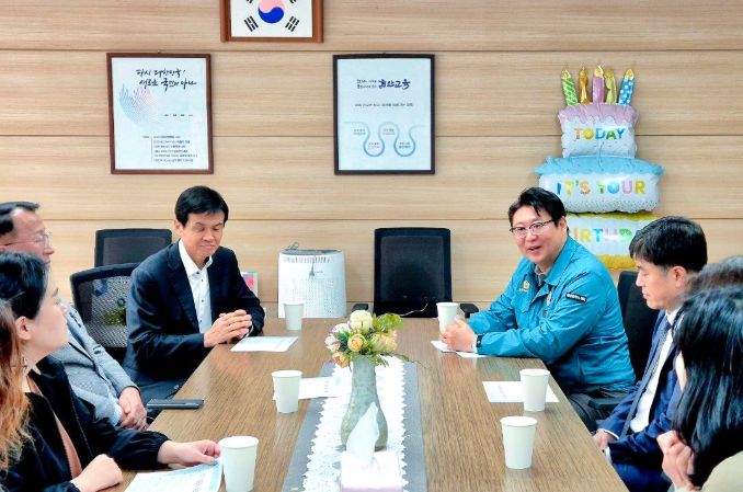 권순용 의원, 학교급식 현장 점검 및 조리 실무사 의견청취’간담회