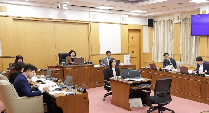 대전시의회 교육위원회, 대전광역시동‧서부교육지원청 행정사무감사