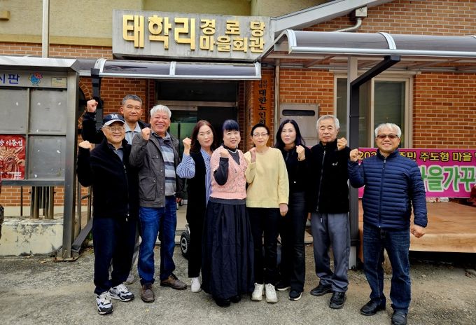 홍천나누미봉사단, 태학리에서 장수사진 촬영 재능기부 펼쳐