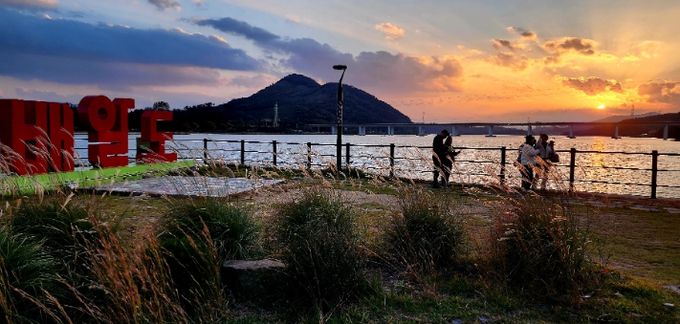 그림자 길어지는 가을엔 빛의 도시 광양에서 놀-멍