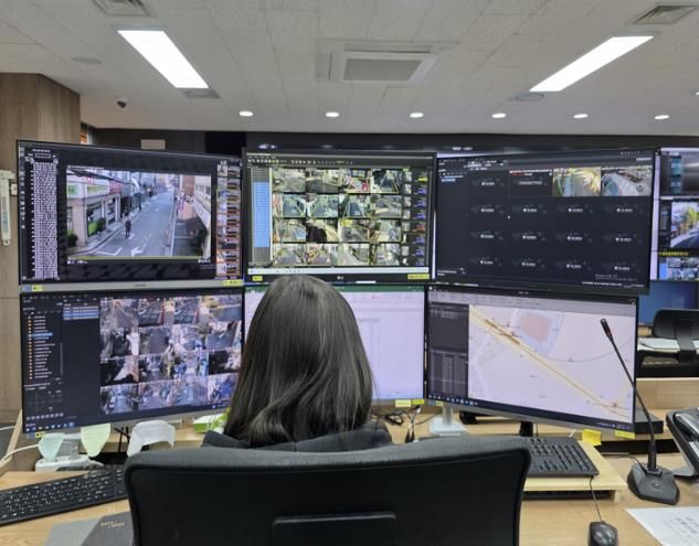 강동구 CCTV통합관제센터 내 지능형 관제석