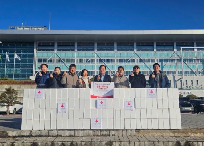 대한한돈협회 봉화지부 , 저소득층에 한돈 320kg 기탁