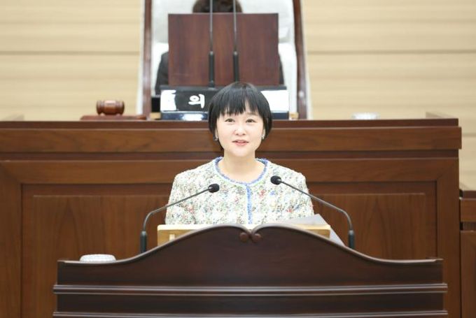 김원진 기획행정위원장_제3연륙교 명칭 관현 서구청장 공식 대응 없음 비판.