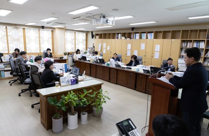 행정자치위원회