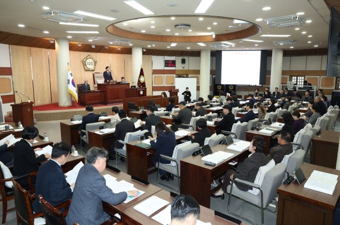 고양특례시의회, 제299회 제2차 정례회 폐회