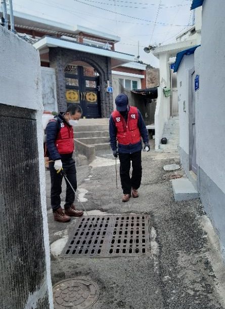 모기, 여름을 바꾼다”유충구제사업