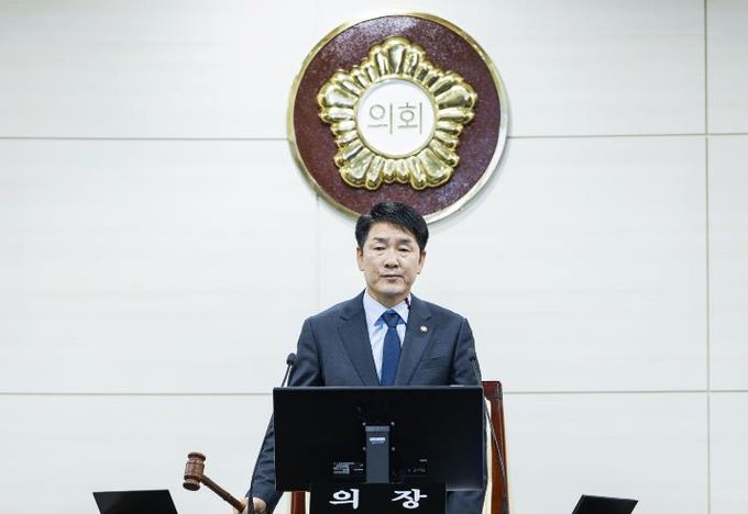 배정수의장 개회사 모습