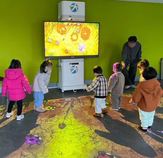 칠곡군립도서관, 어린이 견학 프로그램에 그리GO! 플레이GO! 활동 도입