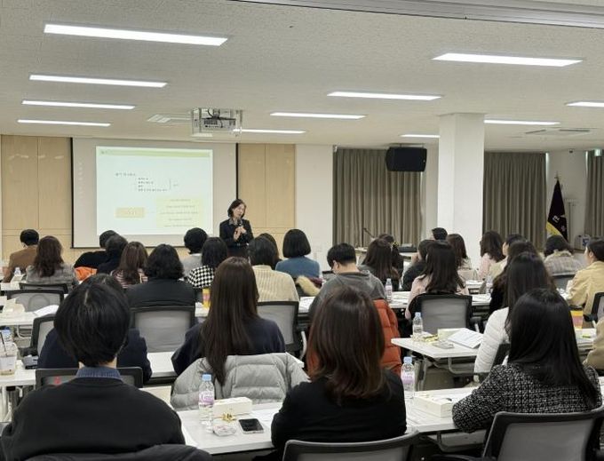 시흥시, 현장중심 사례관리 슈퍼비전 교육 실시…중간관리자 역량 강화
