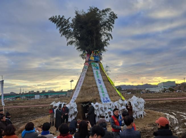 고성군, ‘2026 정월대보름 행사’ 성황리에 마무리
